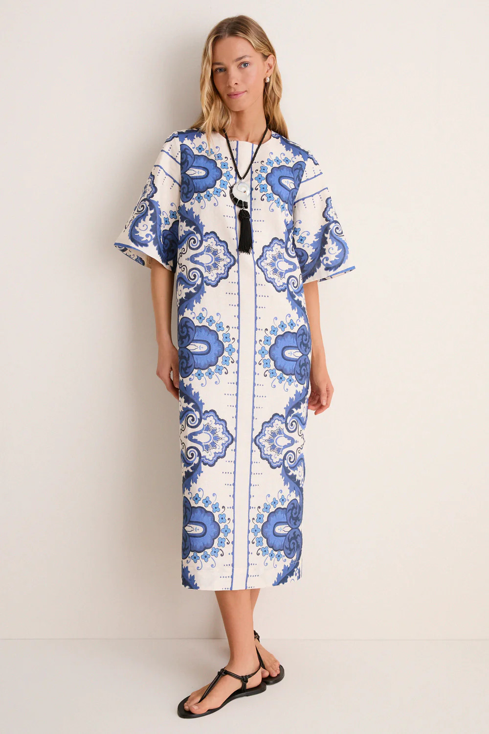 Ultramarine Medallion James Dress | Tuckernuck (US)