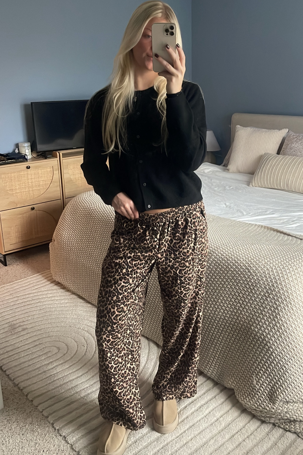 Cute & cozy for a rainy day💁🏼‍♀️


#LTKStyleTip