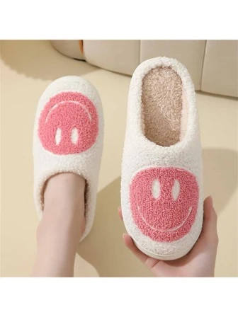 Cartoon Sweet Smile Face Slippers, Fashionable And Comfortable Indoor Household Slippers | SHEIN