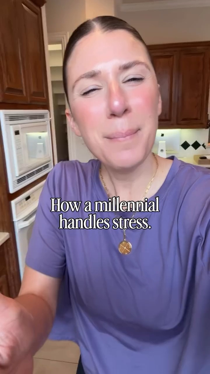 Yup…I feel better. This 2000’s hip hop playlist was slapppppppin’ #millenial #millenialmom