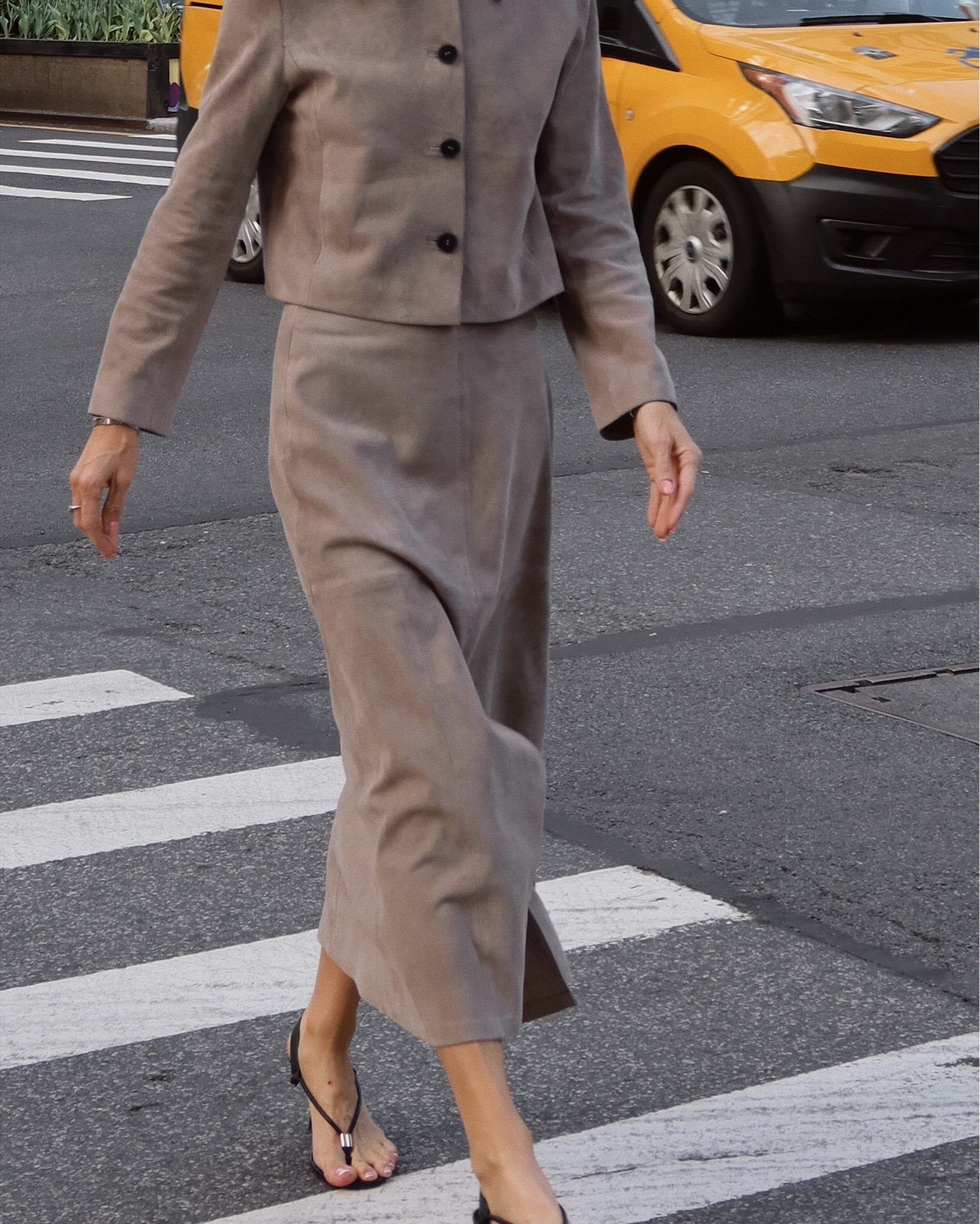 The chokehold this suede set has on me 

#LTKaustralia #LTKwinter #LTKAroundTheWorld