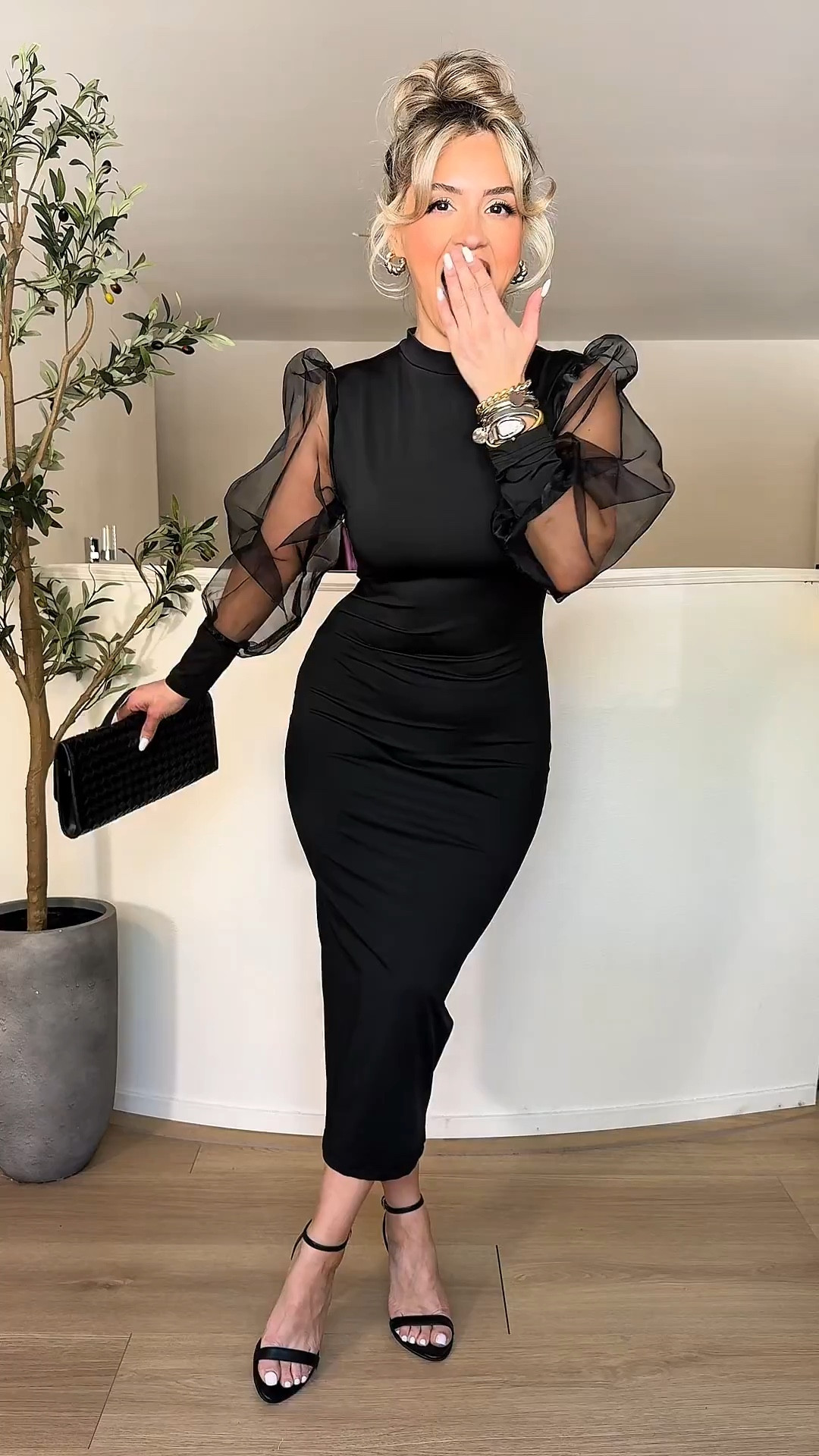 Ohhh emmm geee this dress is EVERYTHING 😮‍💨😮‍💨😮‍💨

I'm wearing it in a size small ! 
It has really nice stretch ! 
You're definitely gonna need Shapeware with it ! I linked the exact one I'm wearing. 



#LTKgrwm #LTKootd #LTKHoliday
