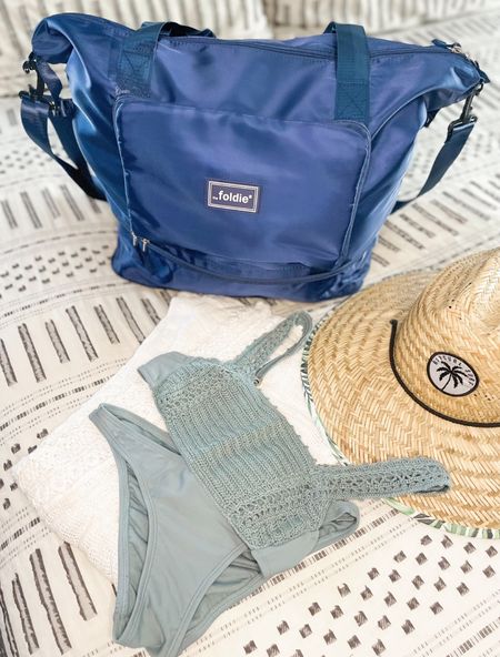 Favorite expandable travel bag!

travel / travel bag / luggage / tote bag / the foldie / beach bag / travel favorites



#LTKtravel #LTKitbag #LTKSeasonal