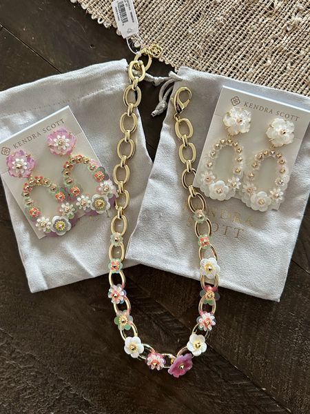 Just got the most stunning spring jewelry in from Kendra Scott! I am absolutely in love with this entire collection! 

Spring outfit, spring inspo, spring outfits

#LTKstyletip