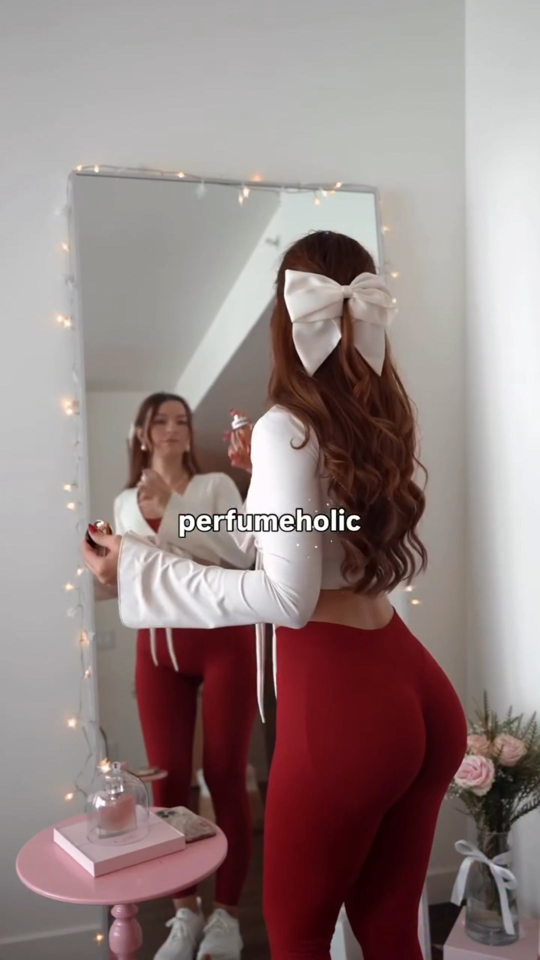 your favorite fragrance? 🌸✨
:::
:::
#perfume #ootdstyle #gymgirl #styleoftheday #leggings #gymoutfits #girlythings #fitgirls