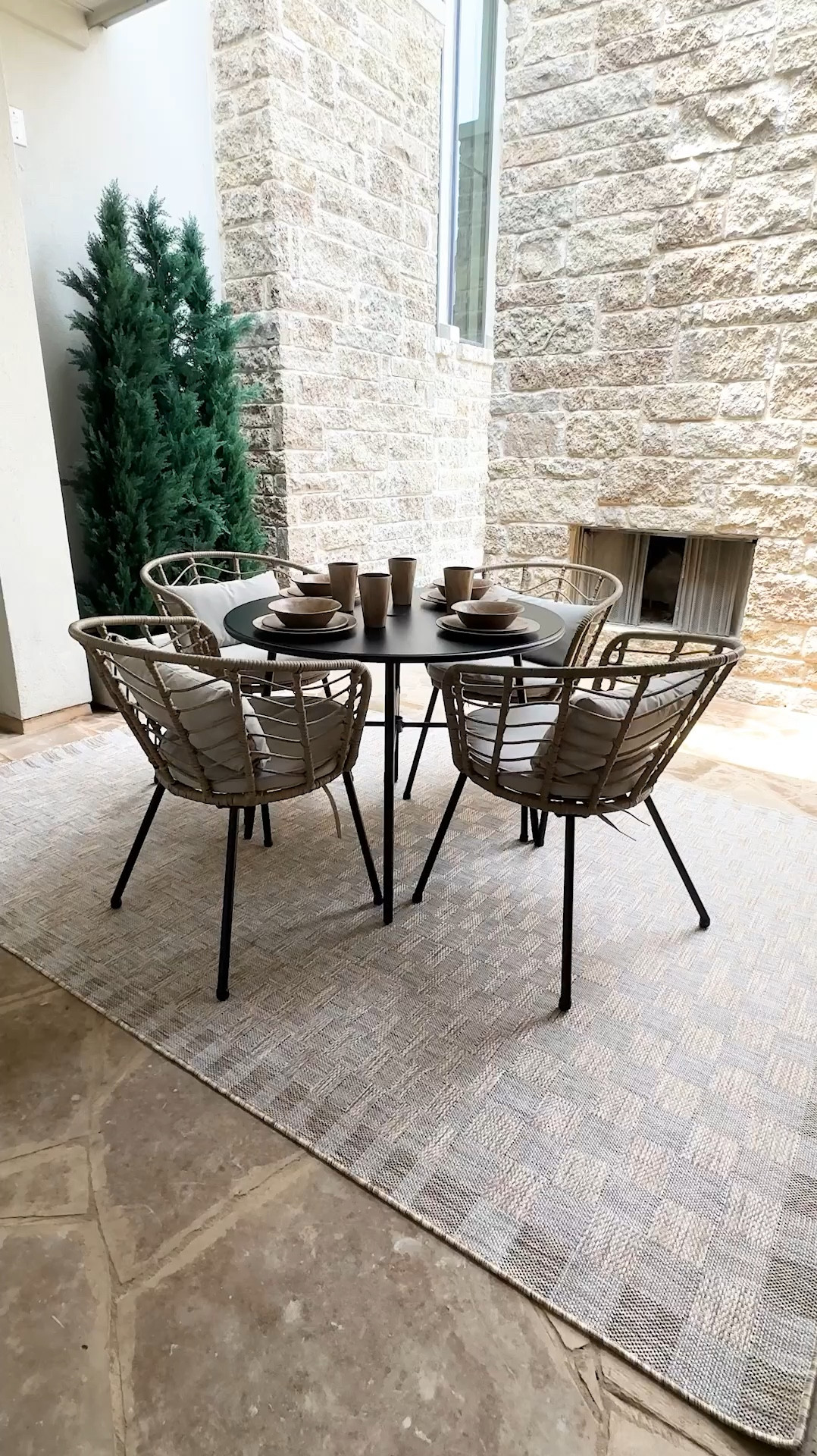Our newest outdoor entertaining space from Wayfair for under $600 😍

#LTKVideo #LTKSeasonal #LTKHome