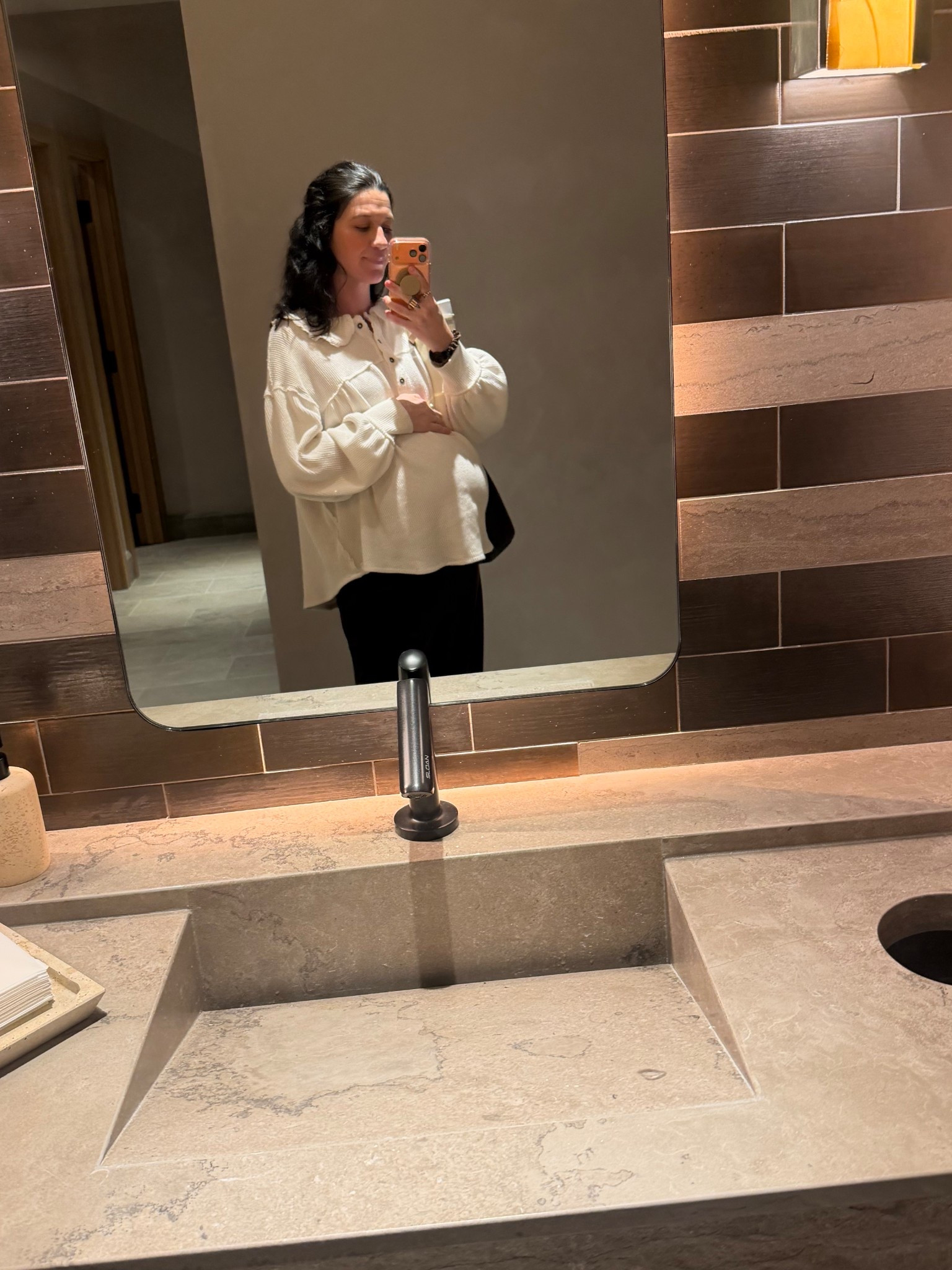 The coziest mama go to 🤍

#LTKgrwm #LTKBump #LTKGiftGuide