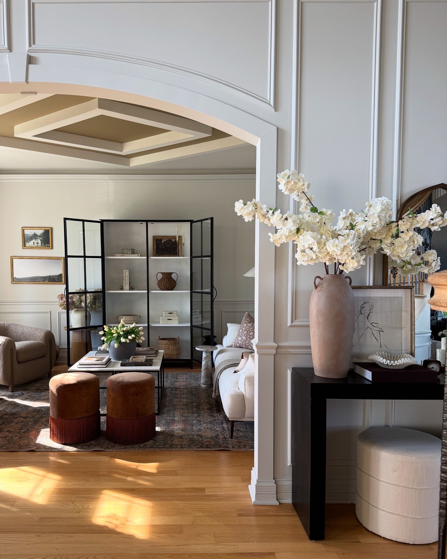 Entryway and living room views!



#LTKSaleAlert #LTKStyleTip #LTKHome