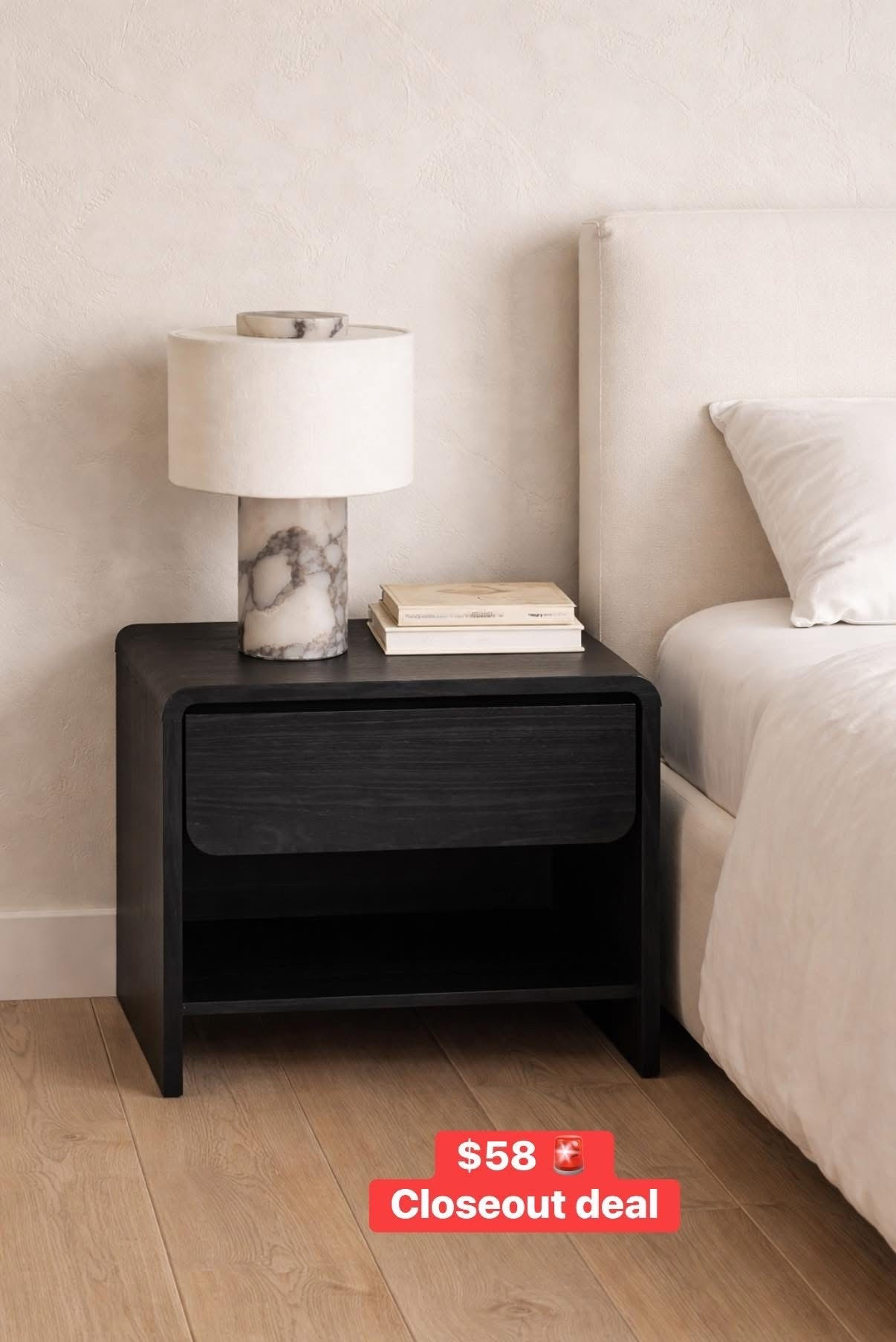 This high end inspired nightstand is back on closeout deal!!!!!!!!!! 🚨🚨🚨 this only last 24 hrs last time!!!! 