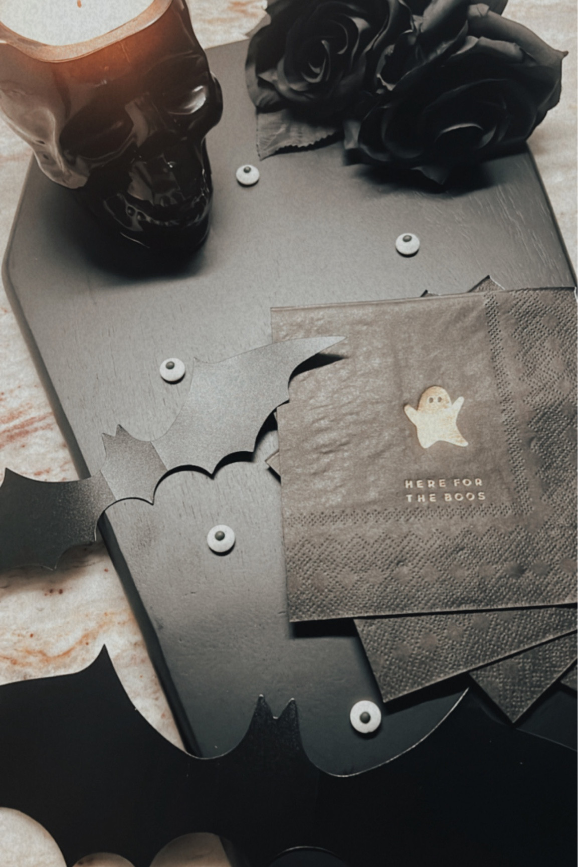 Spooky szn vibes 🖤

#LTKunder50 #LTKSeasonal #LTKstyletip