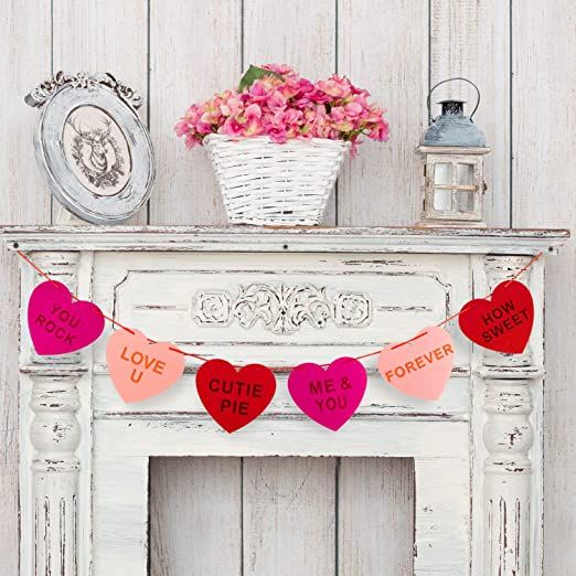 Whaline Valentine's Day Felt Heart Garland Banner for Indoor Outdoor Wedding Engagement Anniversa... | Amazon (US)