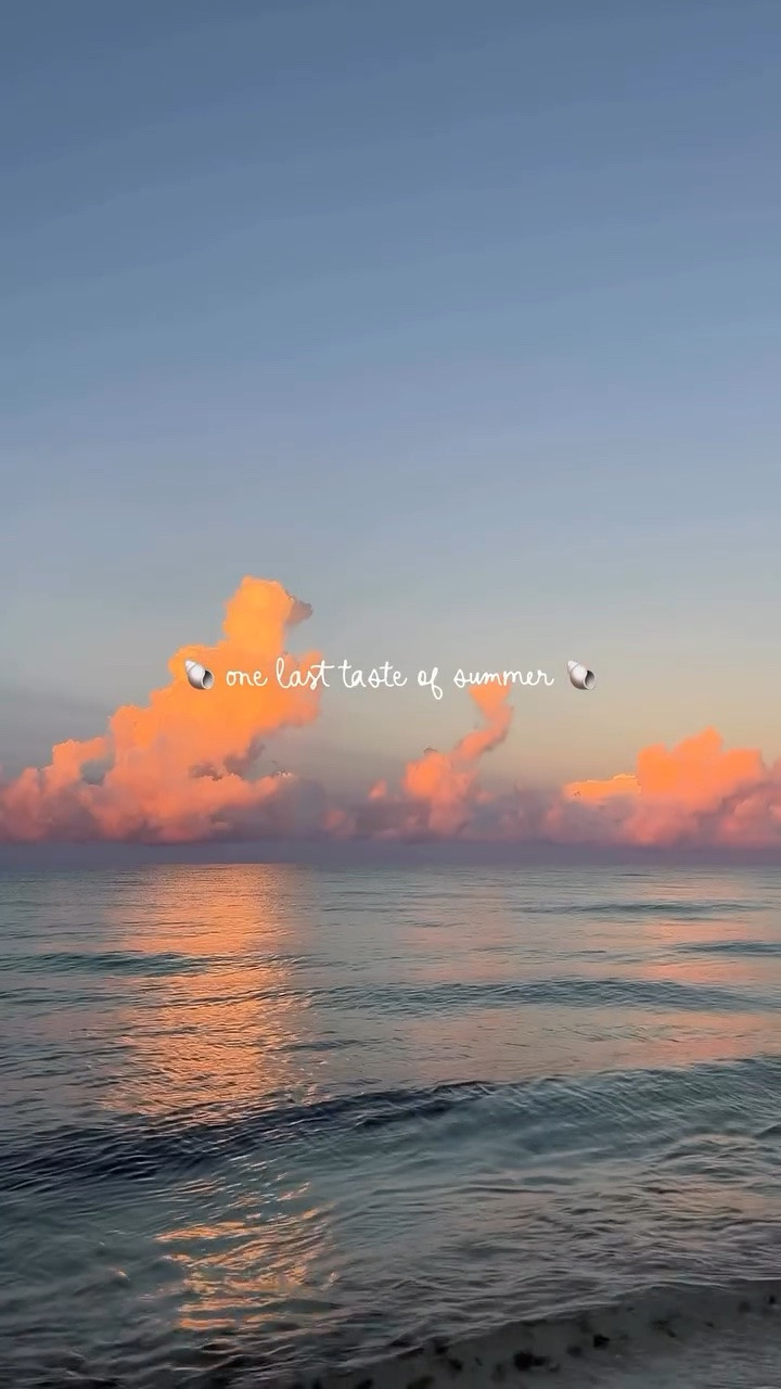 // mentally still here 🐚🏝️🧜‍♀️☕️🌊👙🐬☀️🍦🌈☀️🫶🏻 //