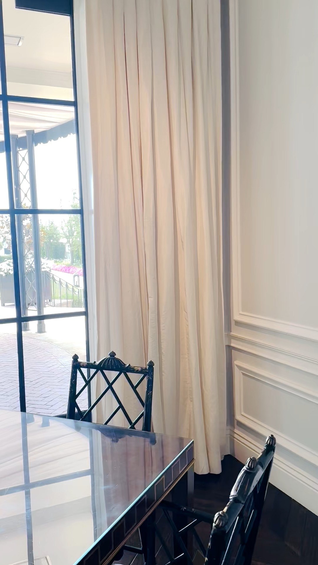 
I love how French pleating introduces crisp structure and effortless elegance to a space—perfect for a home refresh in the new year.


#frenchpleatedrapery #customdrapery #windowtreatments #editorialinteriors #newyearrefresh #refinedstyle

#frenchpleatedrapery #customdrapery #windowtreatments #designmagazine #editorialinteriors #refinedstyle

#LTKHome