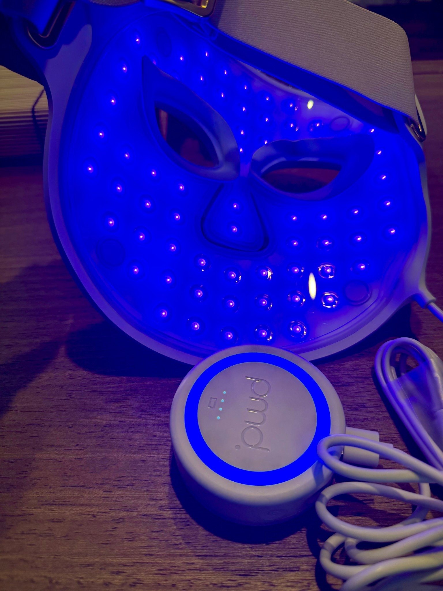 medical red & blue therapy mask❤️

#LTKselfcare #LTKSaleAlert #LTKBeauty