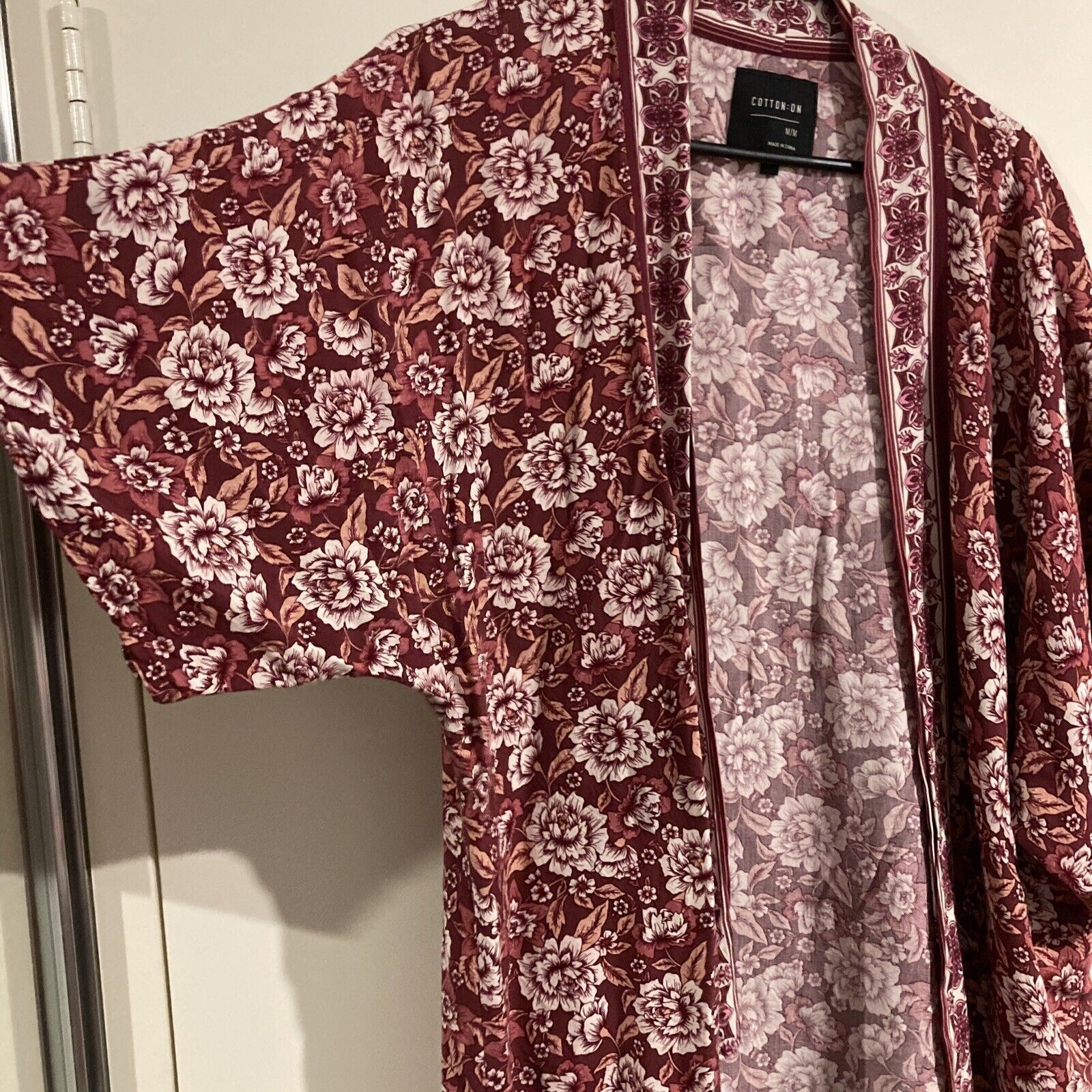 Cotton On Maroon White Floral Kimono Size M | eBay AU