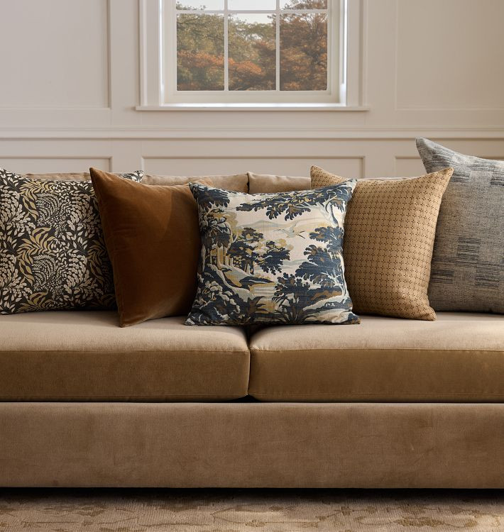 Pillow Look: Golden Hues | Rejuvenation