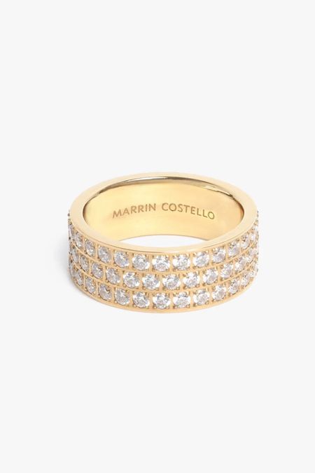marrin costello, marrin costello jewelry, jewelry, gold jewelry, gold layers, gold looks, no tarnish, diamond collection, gold, gold ring, gold necklaces, gold earrings, vacation, spring break, earrings, necklace layers, jacinta devlin, styledbyjacinta, pool, ocean

#LTKstyletip #LTKFind
