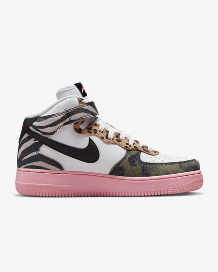 Price drop! Nike Air Force 1 mid sneakers!

#LTKshoecrush #LTKGiftGuide #LTKsalealert