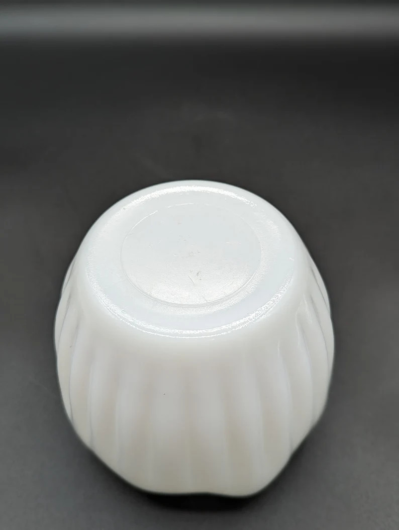 Vintage Fenton Milk Glass Opaque White Ribbed Fluted Crimped Rose Bowl Vase - Etsy | Etsy (US)