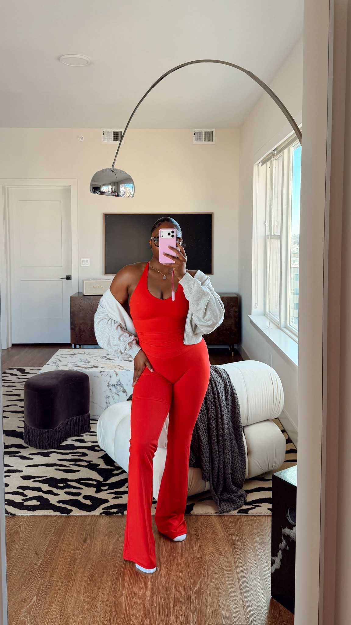 today’s oner active workout gym fit ♥️😍💋

full set is soft motion fiery red. looks tewww good against my complexion. also wearing raw lounge light grey marl zip up hoodie.


#LTKootd #LTKActive #LTKfitnessgoals