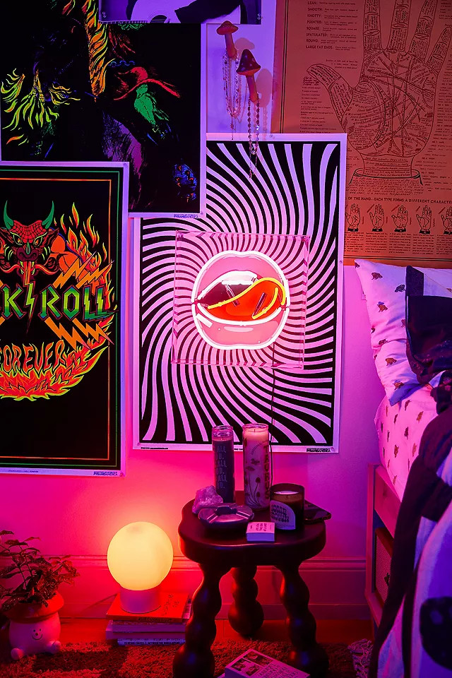 Lips Neon Sign | Urban Outfitters (EU)