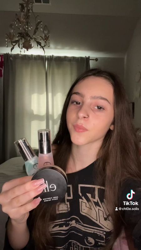 My teenage daughter’s top 4 e.l.f makeup must-haves! Primers, setting powder & setting mist, she uses daily.

#LTKsalealert #LTKbeauty #LTKVideo