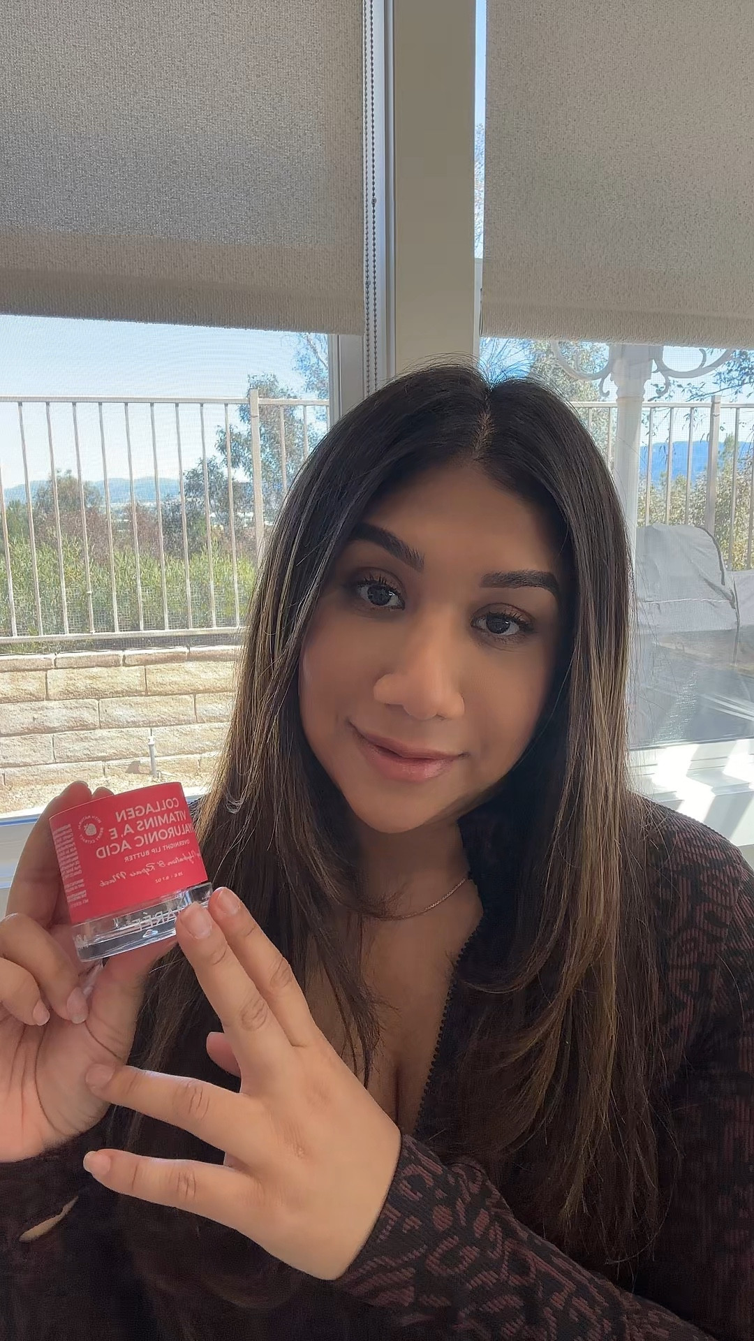 Nighttime lip mask routine for dry chapped lips #softlips

#LTKGiftGuide #LTKVideo #LTKbeauty