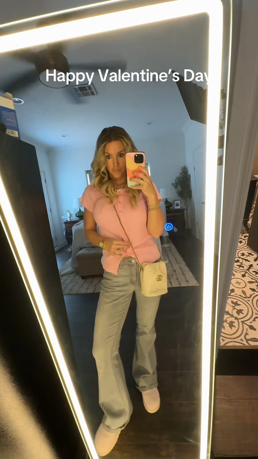 Obsessed with this Amazon top! So flattering! 

#LTKootd #LTKmomlife