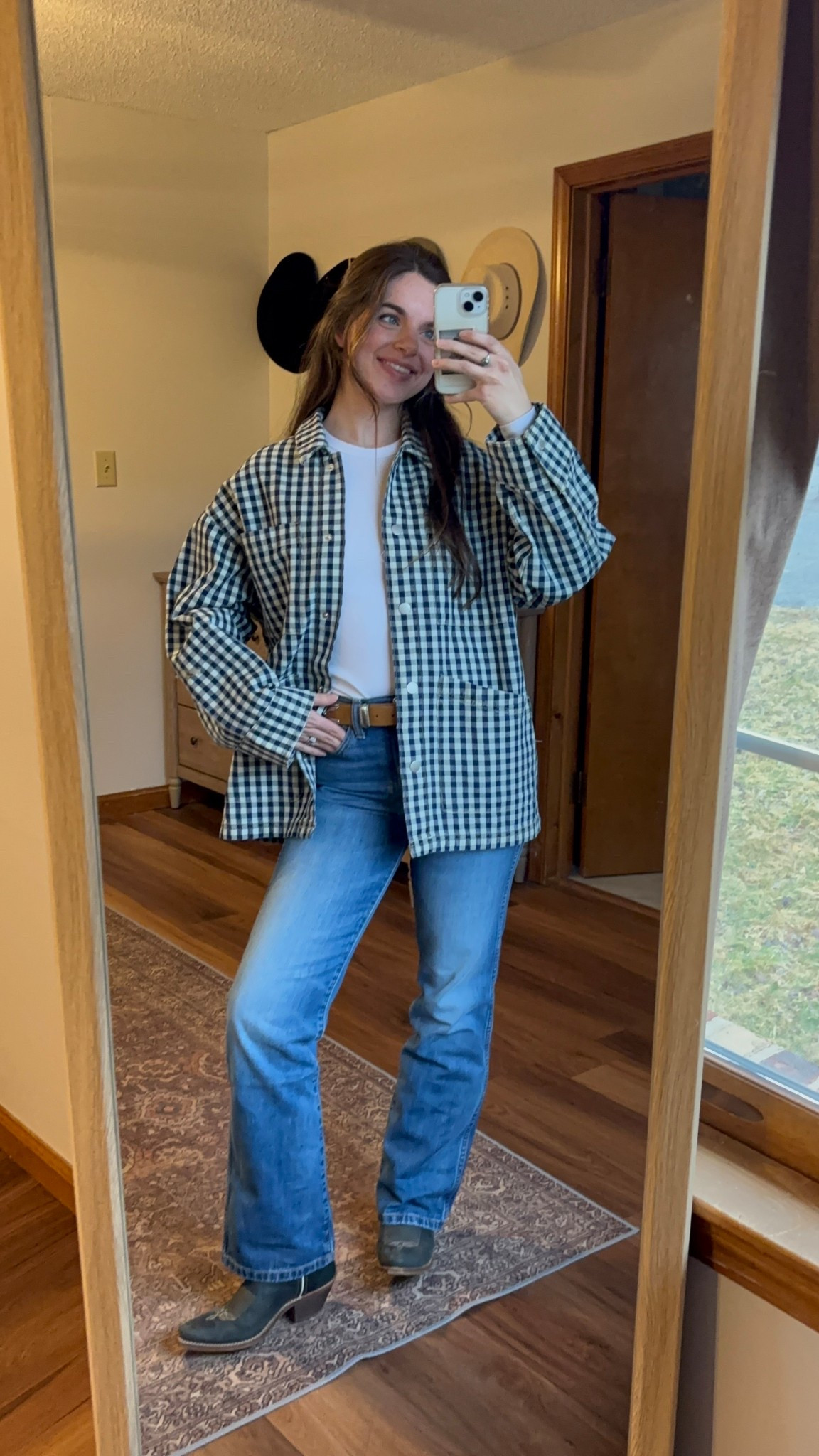 Love this cutie chore jacket from Target! Such a good midweight denim! Matches perfectly with my Navy Carly’s from @laredo @Target @wrangler @abercrombie 

#LTKootd #LTKgrwm #LTKNYFW