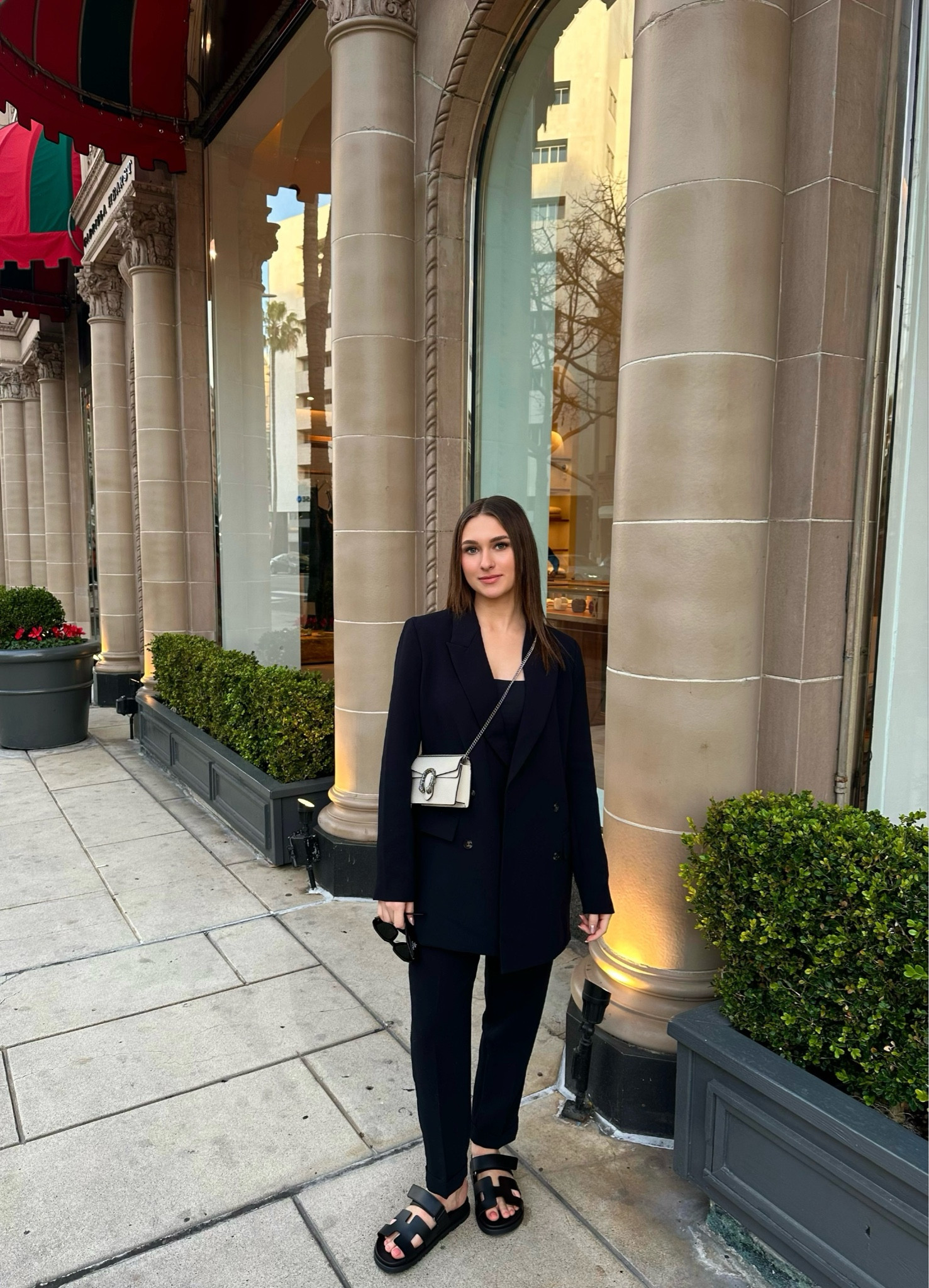 All black moment 🖤 
Blazer from aritzia wearing XS 
Bodysuit from aritzia wearing XS 
Pants from aritzia wearing size 0 
Shoes from hermes wearing size 7

#LTKFindsUnder50 #LTKFindsUnder100 #LTKWorkwear