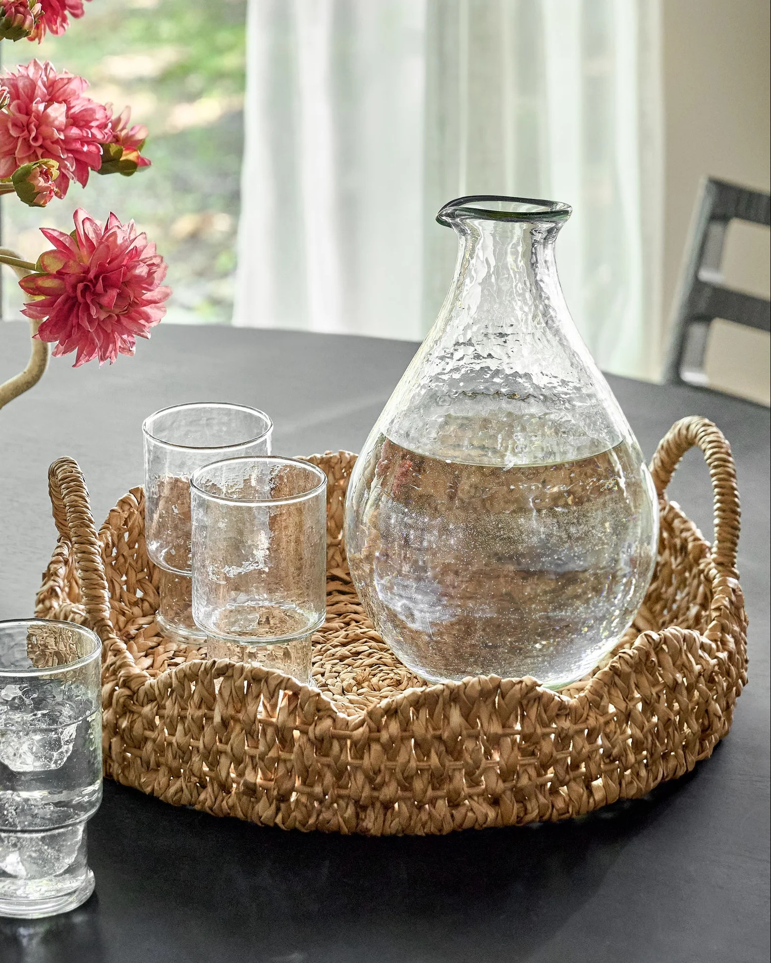 Solene Woven Scalloped Tray | Magnolia