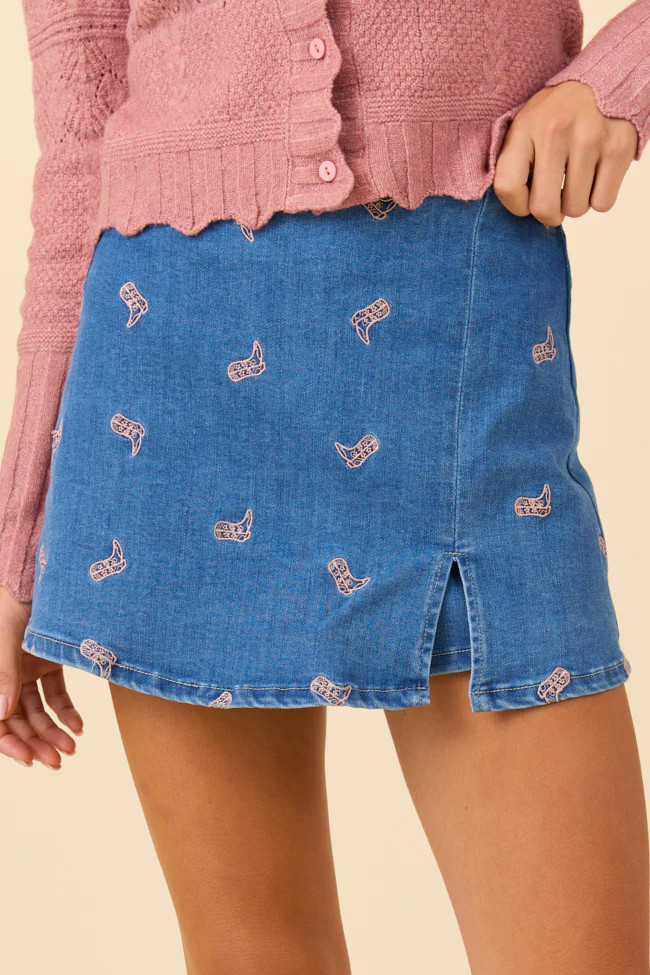 My Favorite Medium Wash Boot Embroidery Skort | Pink Lily