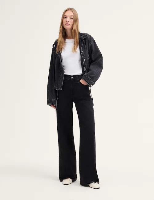 The Ultimate Wide-Leg Jean in Airy Denim | Madewell