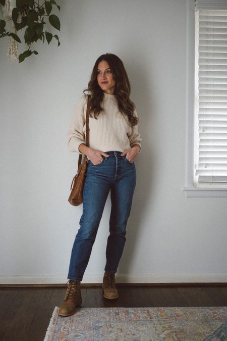 Daily Look 12/6

Everlane cotton sweater fits TTS, wearing the XS (25% off through today) Levi’s 501 cropped denim. Exact wash is old; similar linked. Nisolo boots, size up a half size, 25% off with code GIFTBETTER. Able bag (exact color is sold out; linked a similar option in this color way  

#LTKsalealert #LTKSeasonal