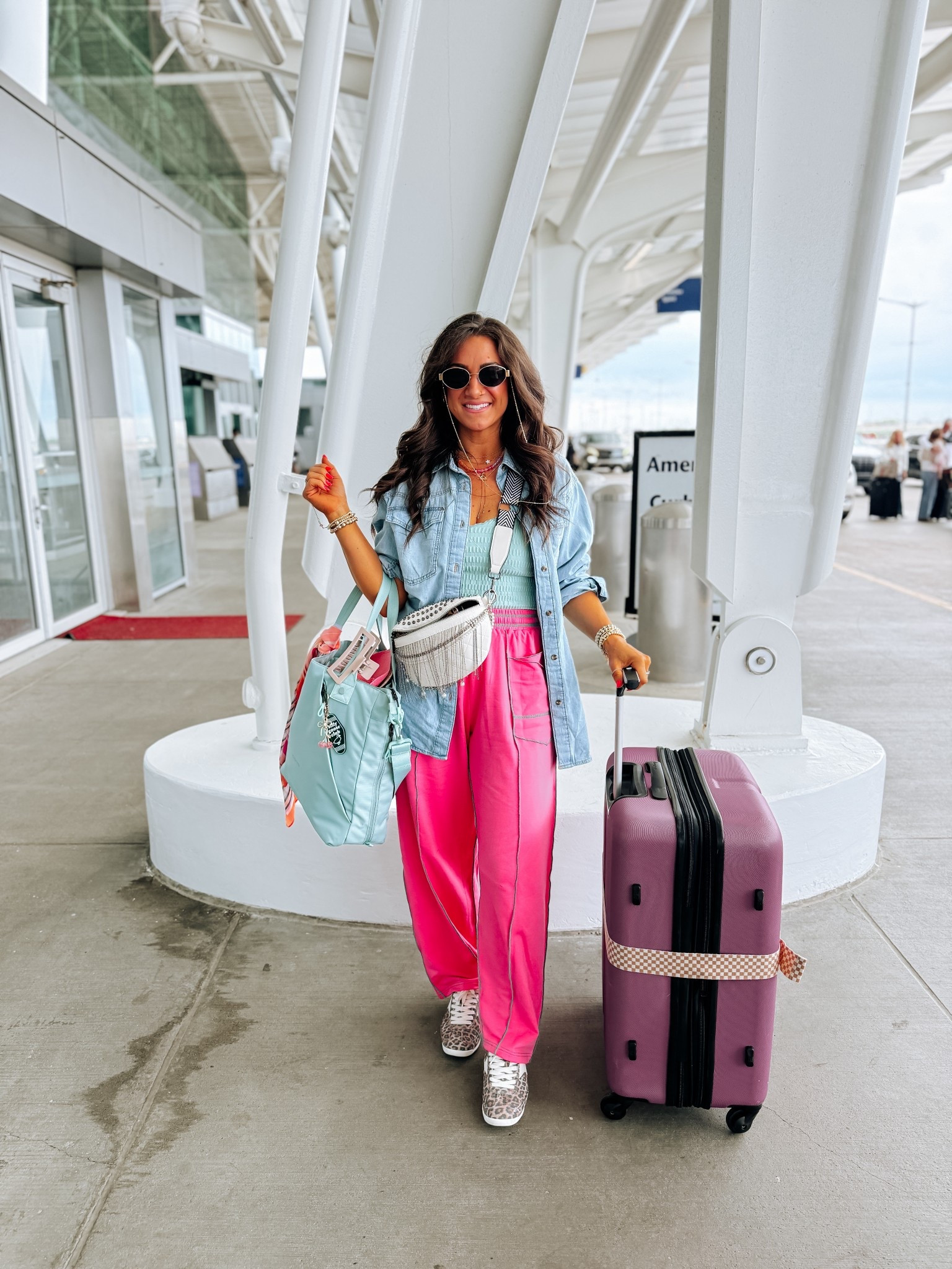 Travel fit ootd! Cute and way comfy! Use code LTK15 to save on bags at Sherpani #sponsored 

#LTKTravel #LTKPetite #LTKootd
