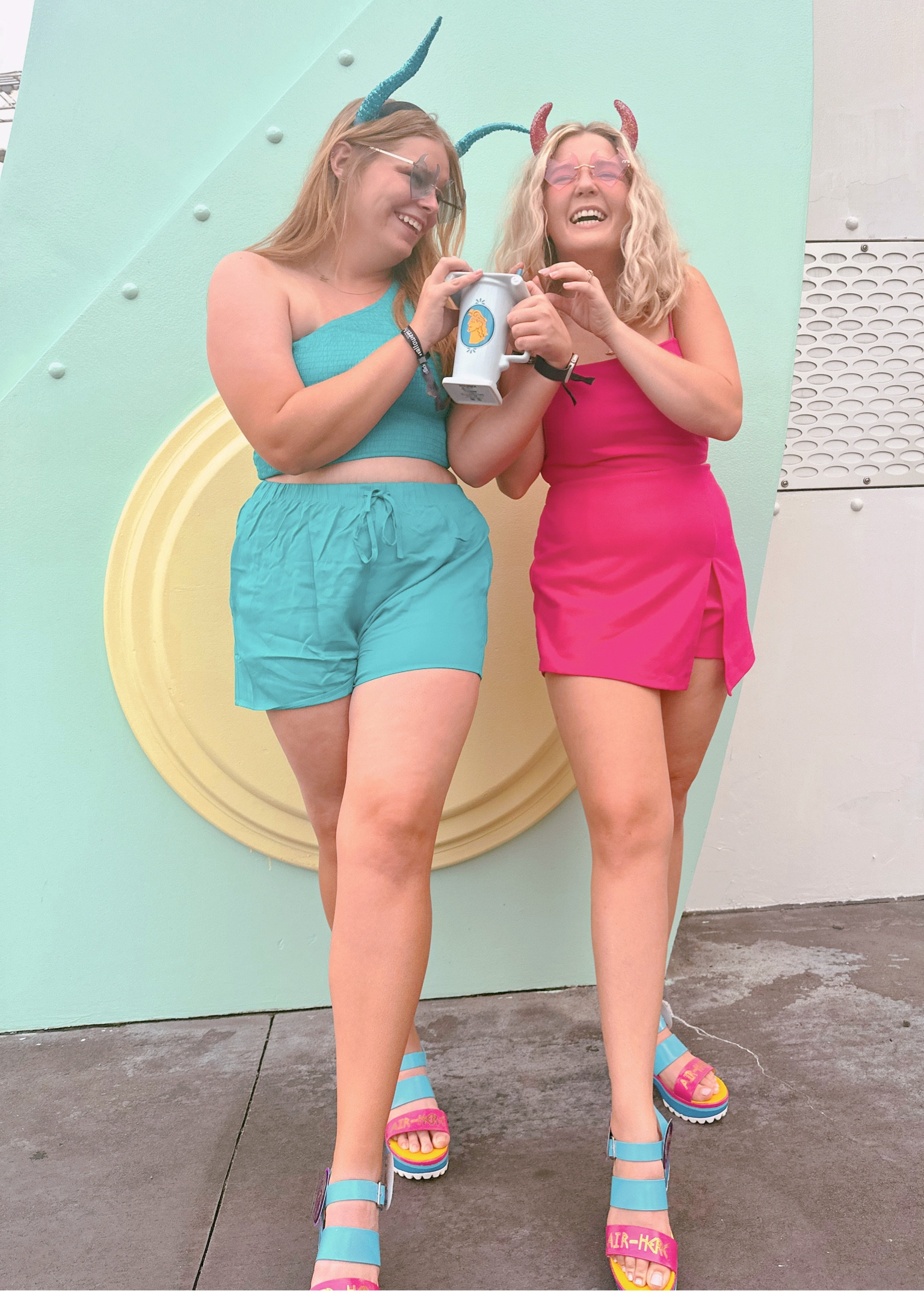 Disney Style, Disney Fall Fashion, Disney At Fall, Disney Park Outfit, Fall At Disney, Disney Bound, Disney Tees, Cute Tees, Graphic Tees, Disney Fashion, Fall Tees, Disney Outfit Ideas,  Halloween at Disney, Mickey’s Not-So-Scary Halloween Party, Boo To You

#LTKFindsUnder50 #LTKSeasonal #LTKParties