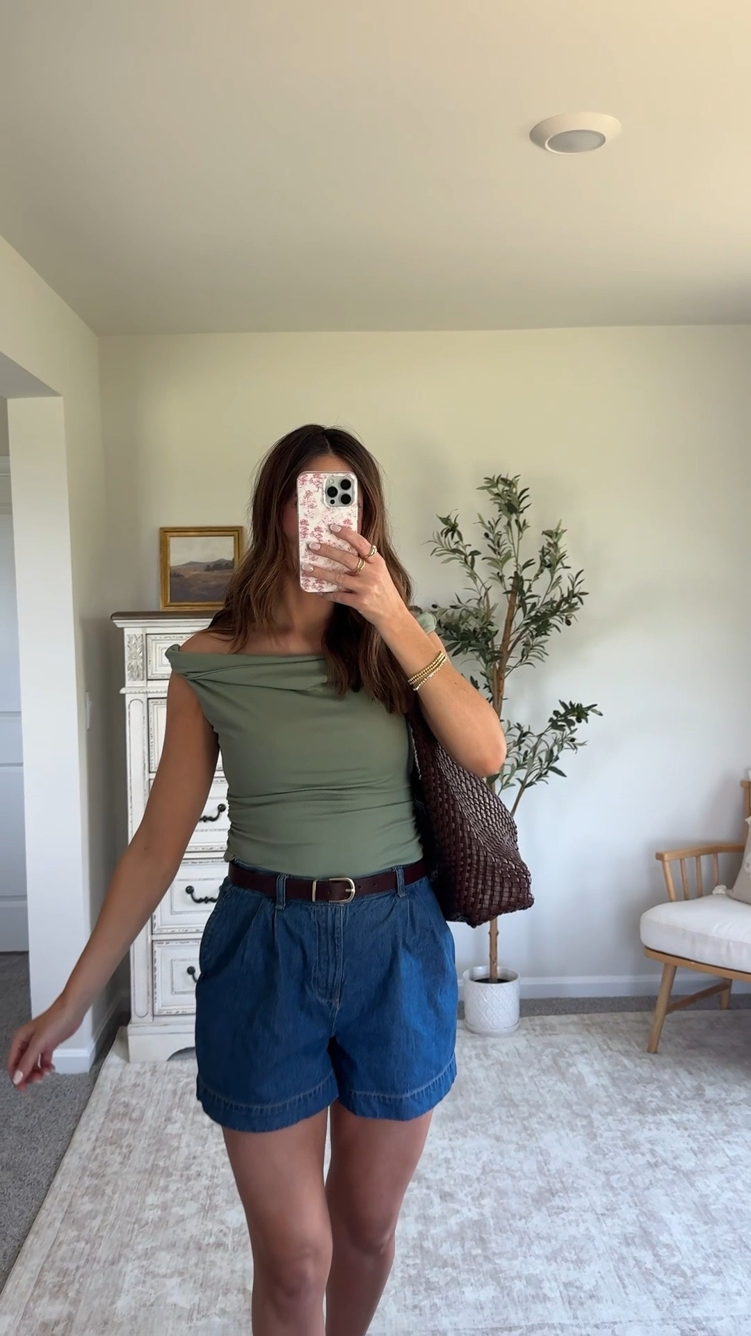date night outfits (sizing details⬇️) for reference: 5’9” | 145 lbs | usually size 6 / M

chino Old Navy shorts — sized down to a 4! 

Old Navy button down top — sized up to a L for a more comfy fit 

Old Navy high-waisted jeans — size 4 (recommend sizing down one from your TTS!)

#LTKSeasonal #LTKTall #LTKootd