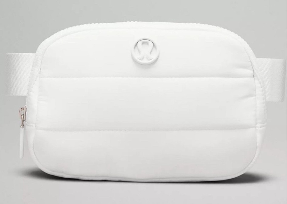 Loving the new puffer belt bag!!! Comes in the 1L and 2L sizes!! 



#LTKGiftGuide #LTKfindsunder50 #LTKHoliday