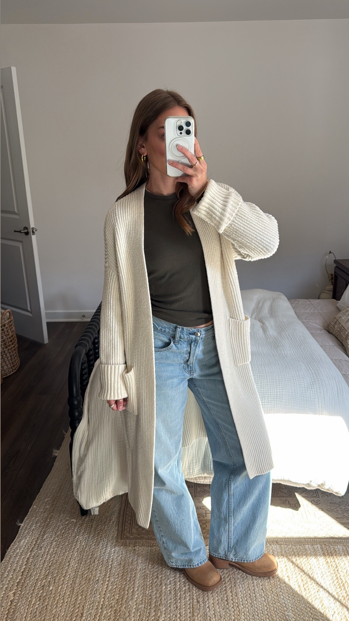10/2/26 LOOK 1 — Duster + Loose Denim
an easy fall outfit for those in-between weather days 🤎 Styling my Steve Madden Riggs boots with my favorite Abercrombie Ultra Loose Low Rise jeans (25 regular — I’m 5'4"), an Aritzia basic long sleeve + an older Abercrombie duster.
The boots are true to size for me! Linking the full look + something similar for the older duster 🍂

#LTKootd #LTKSeasonal #LTKgrwm