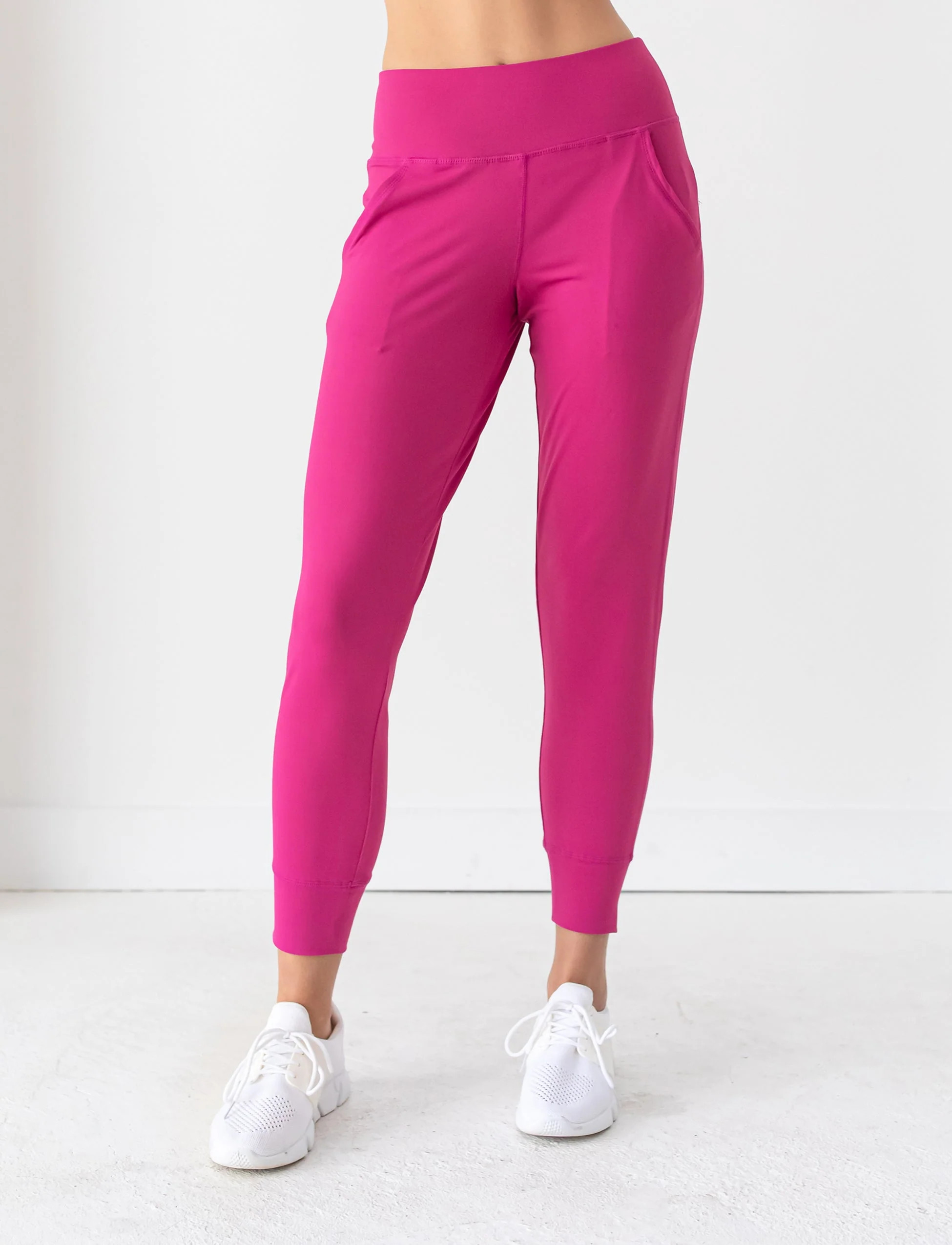 LADIES STUDIO TO STREET JOGGER – Jill Yoga Intl | Jill Yoga