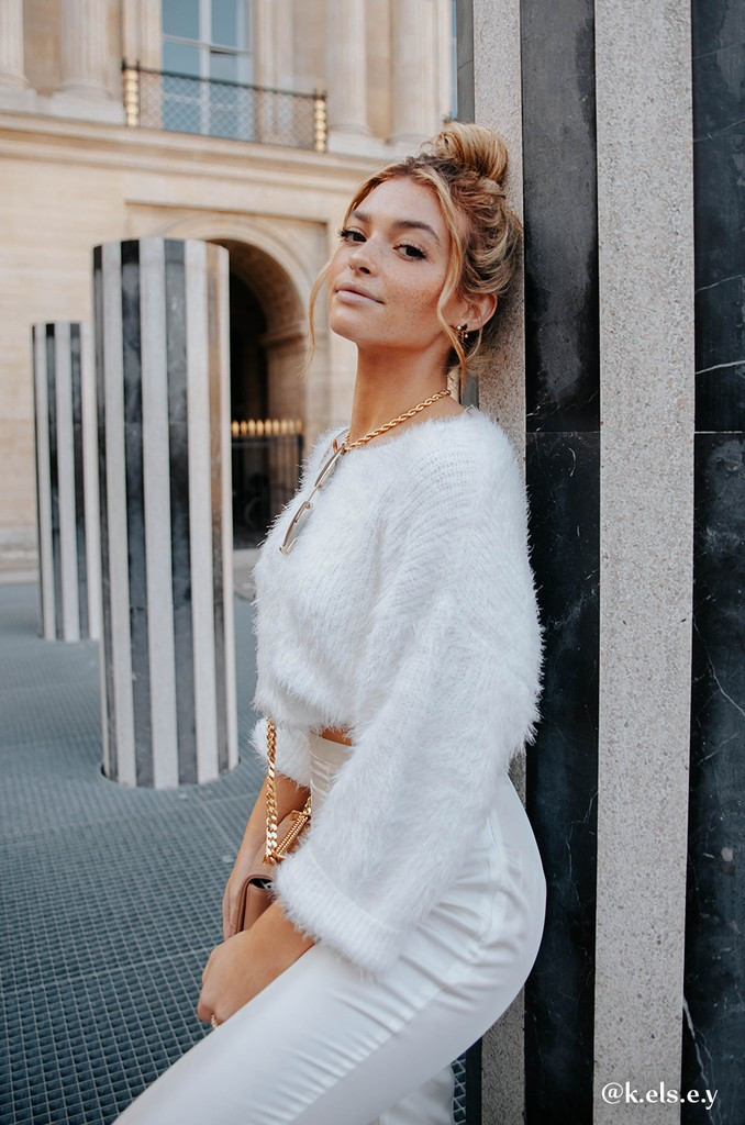 Broadway Cropped Sweater | Amaryllis Apparel