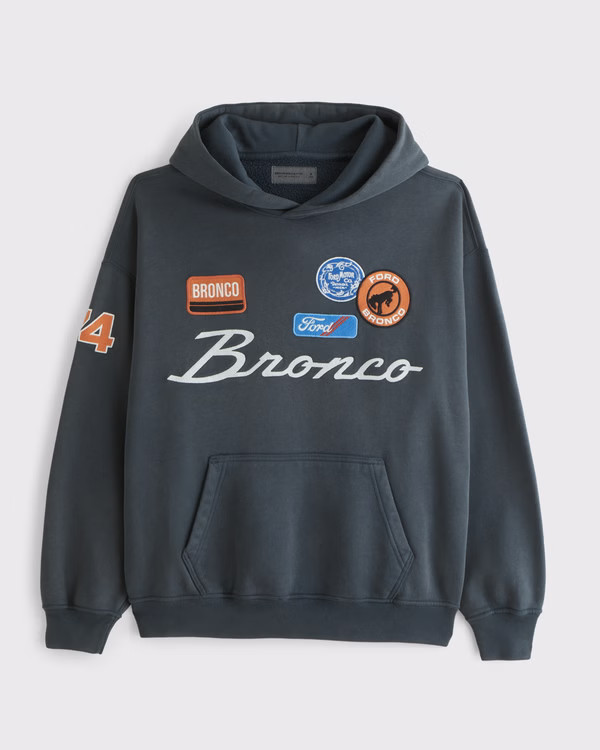 Men's Bronco Graphic Popover Hoodie | Men's Tops | Abercrombie.com | Abercrombie & Fitch (US)