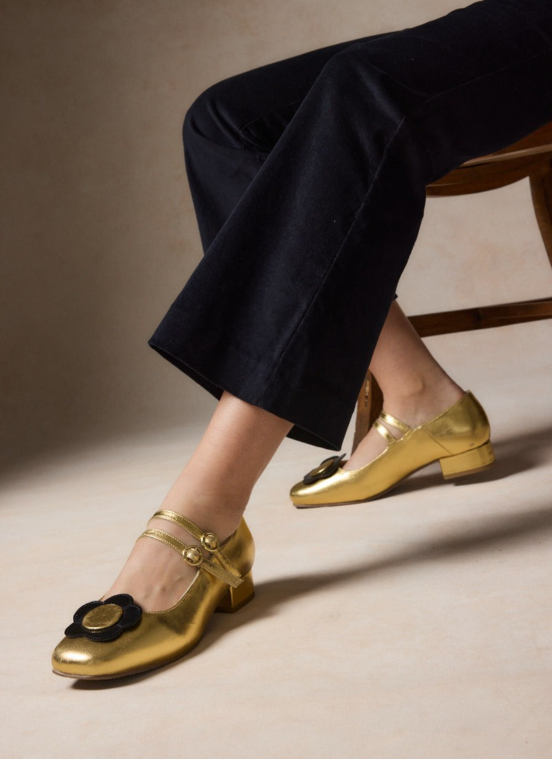 Nice Metallic Leather Mary Jane Shoes - Gold | Joanie