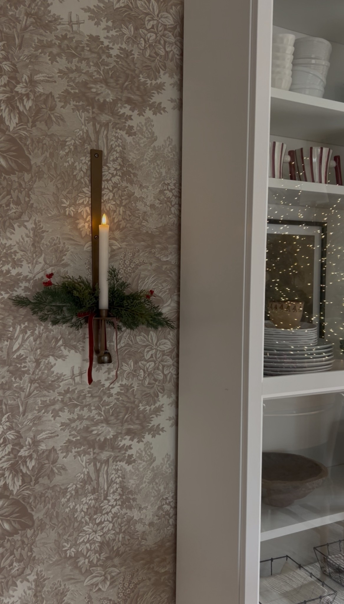 The prettiest swags for sconces or photo walls, only $12.99 for 2!

Target finds, target Christmas

#LTKSeasonal #LTKHoliday #LTKHome