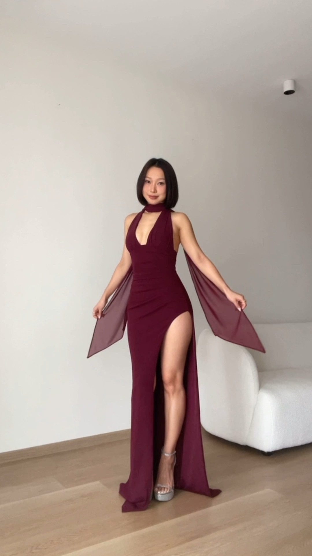 burgundy prom dress🥀💫


timeless but still a little dramatic. this burgundy halter maxi is giving main character energy with the deep v neckline + high slit. perfect for prom, valentines, winter formals, birthday dinners❤️


burgundy dress, halter maxi dress, high slit dress, valentines dress, prom dress, birthday dress, date night outfit, formal dress, wedding guest dress, evening gown, main character outfit, going out dress, red maxi dress

#LTKWedding #LTKootd #LTKgrwm