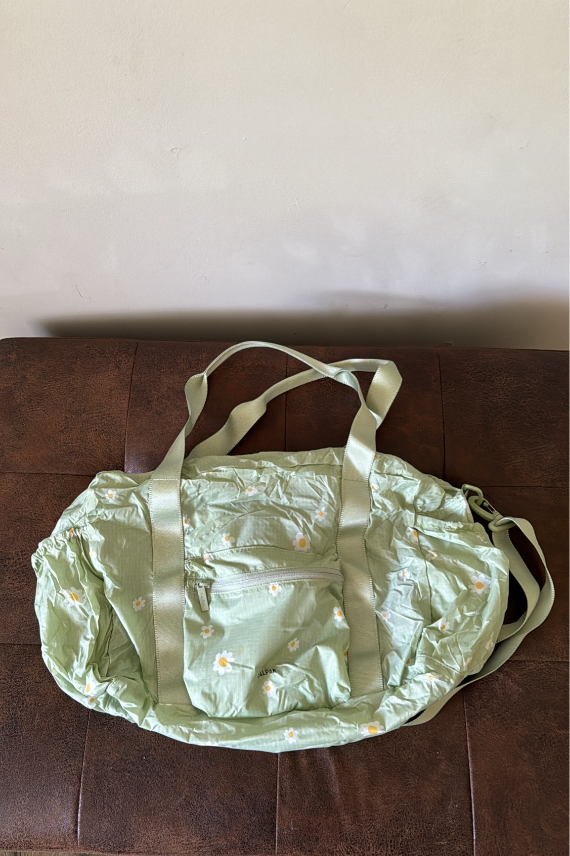 New workout duffel, perfect for my cycling classes and you can fold it up really small! 

#LTKitbag #LTKtravel #LTKfindsunder100