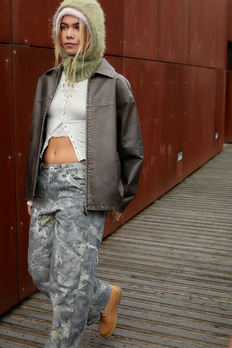 BDG Dex Detroit Brown Faux Leather Workwear Jacket | Urban Outfitters (EU)