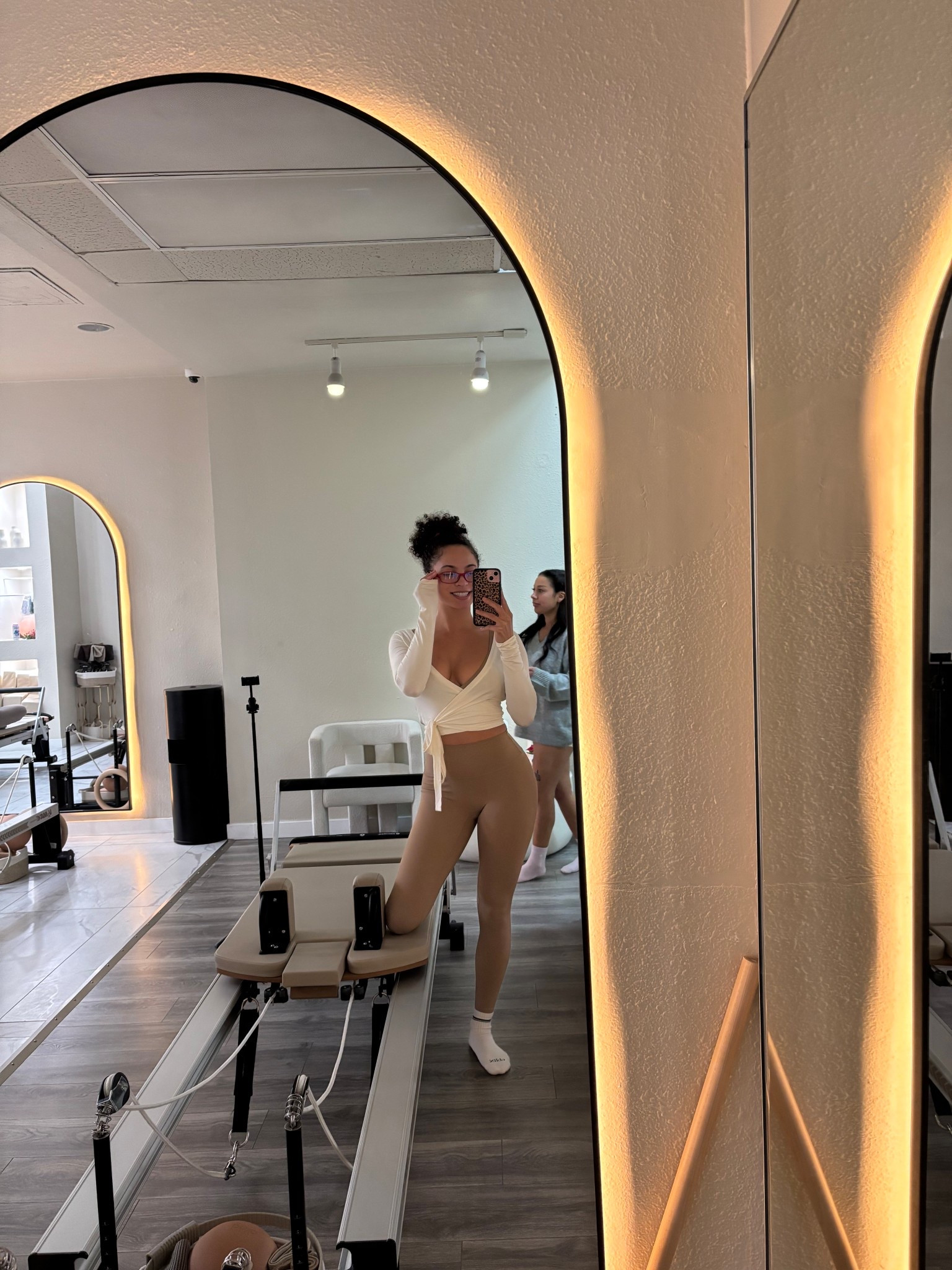 CSB Pilates set. 
- Wearing size small 
💭 buttery, soft, and complimenting 