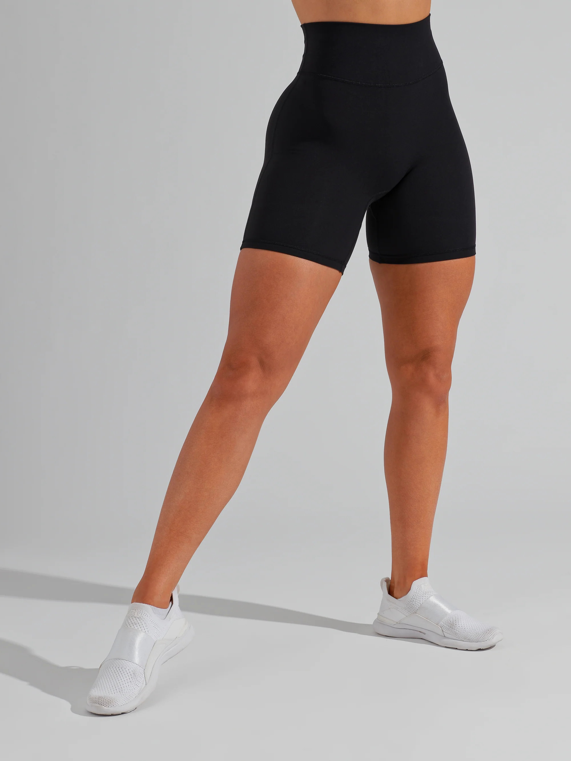 Legacy Short 6” - Onyx Black | Buffbunny