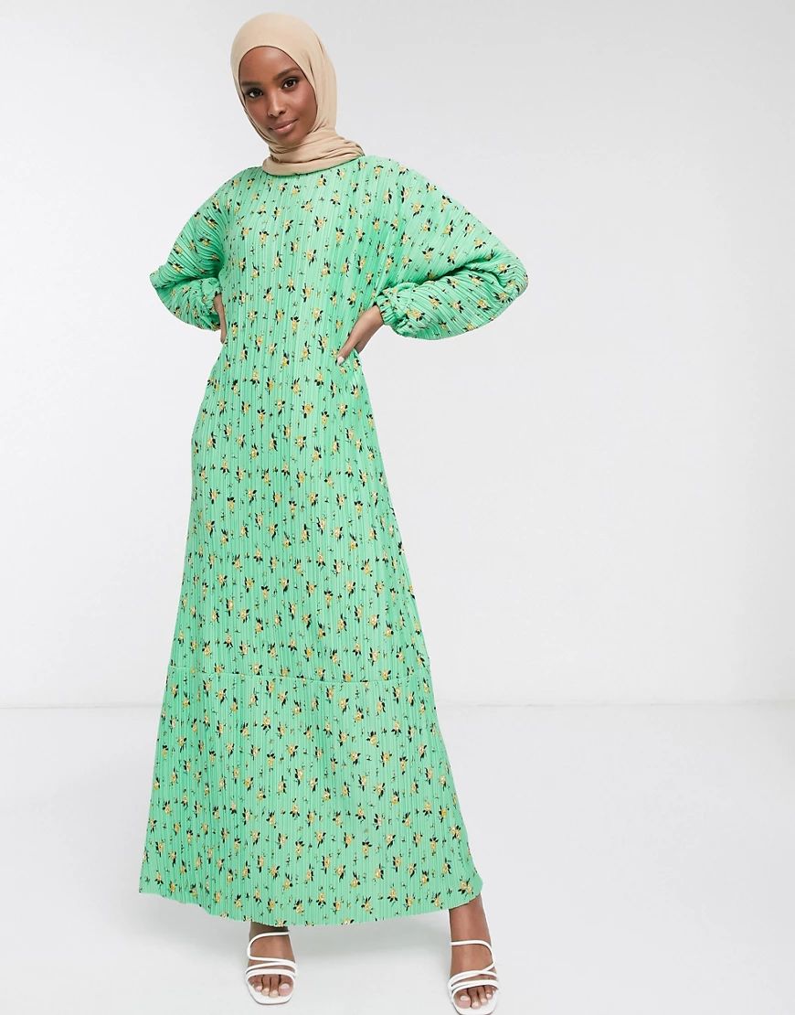 ASOS DESIGN plisse maxi dress with long sleeves in green floral | ASOS (Global)